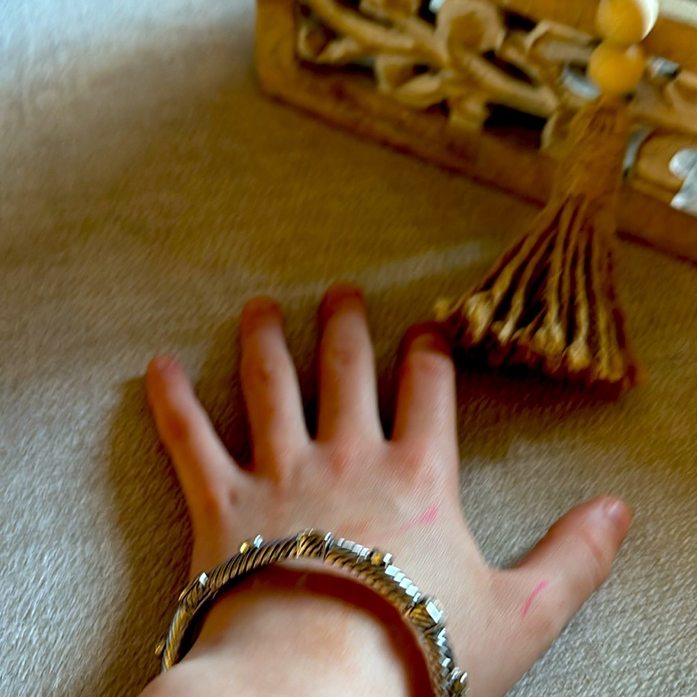 Elegant Gold and Silver Women's Bracelet